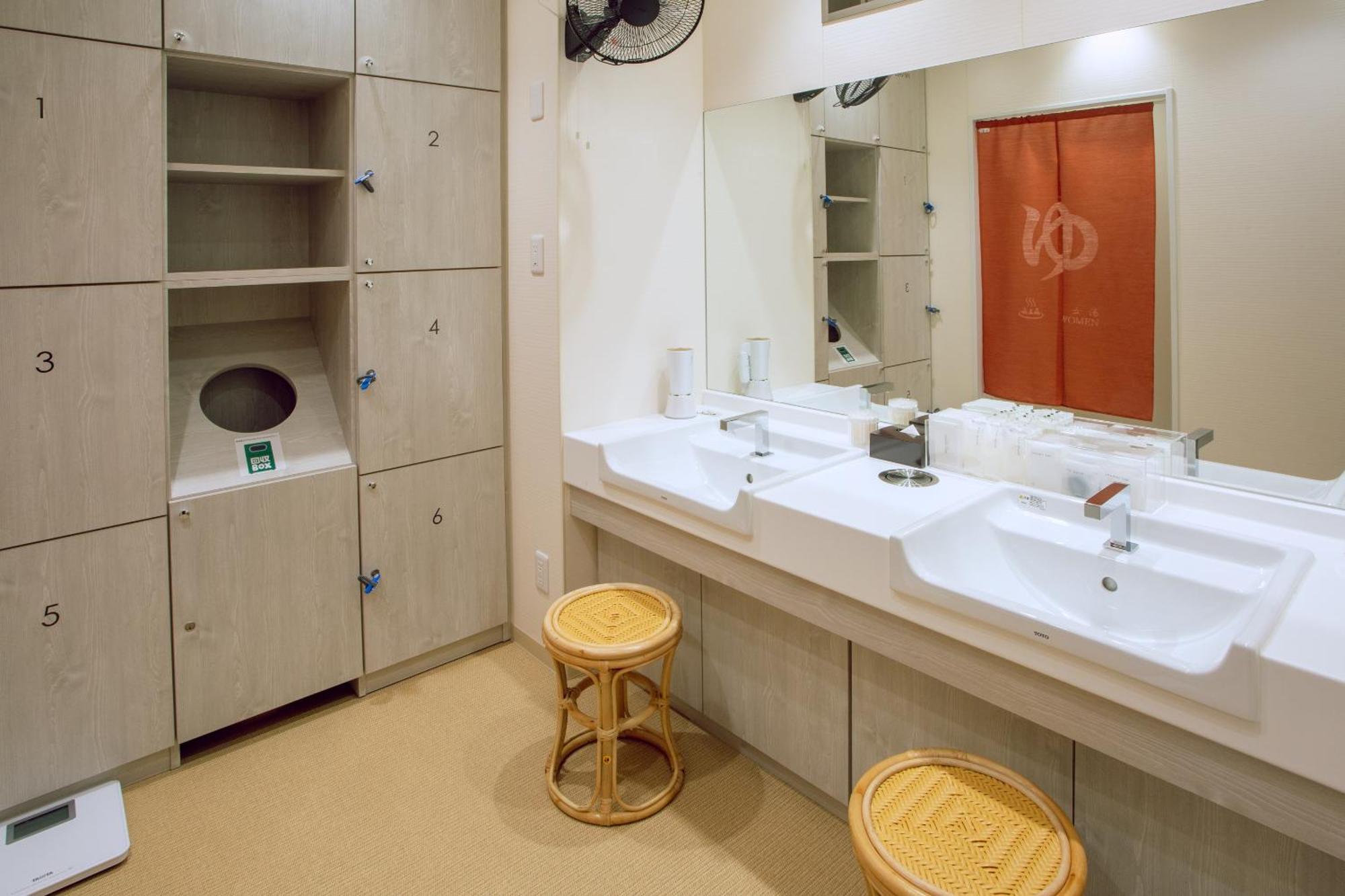 Kuretake Inn Premium Meieki Minami Nagoya Exterior photo